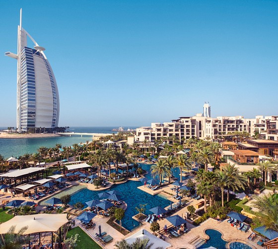 Jumeirah – идеальное место для роскошного отдыха в Дубае